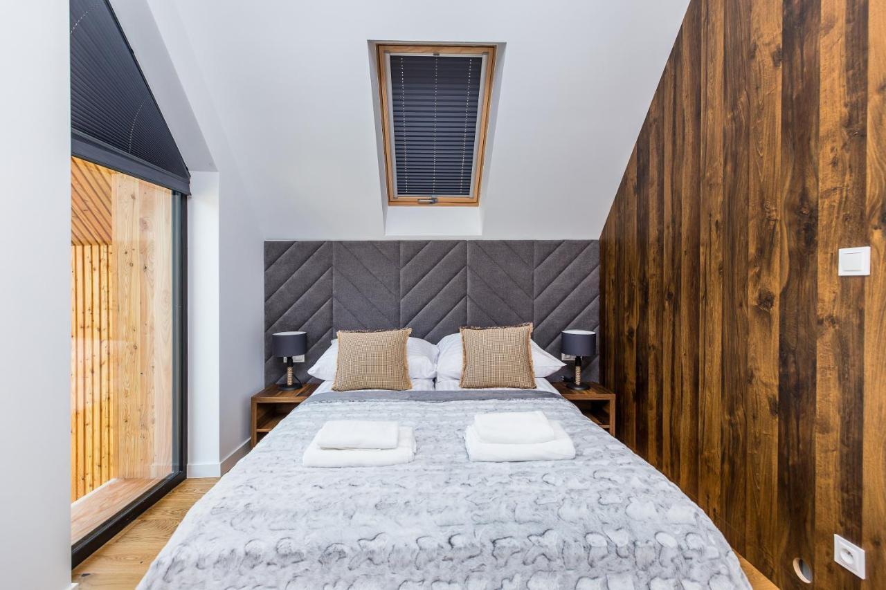 Bukowina Tatrzanska -Czarna Gora- Black Apart- Widok Na Tatry, Jacuzzi, Bilard, Game Room Ngoại thất bức ảnh